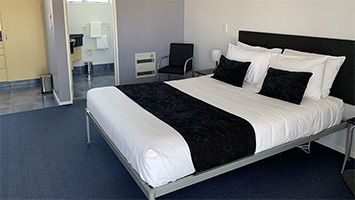 Accomodation Accommodation